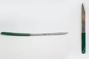Shoemaker's-knife-leona