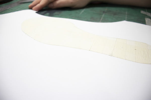 attach insole pattern to the cardboard