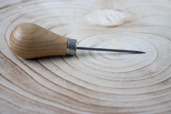 awl for shoe pattern making 