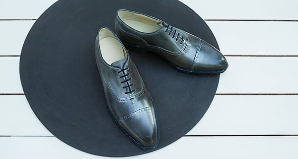 brogue welted shoes 