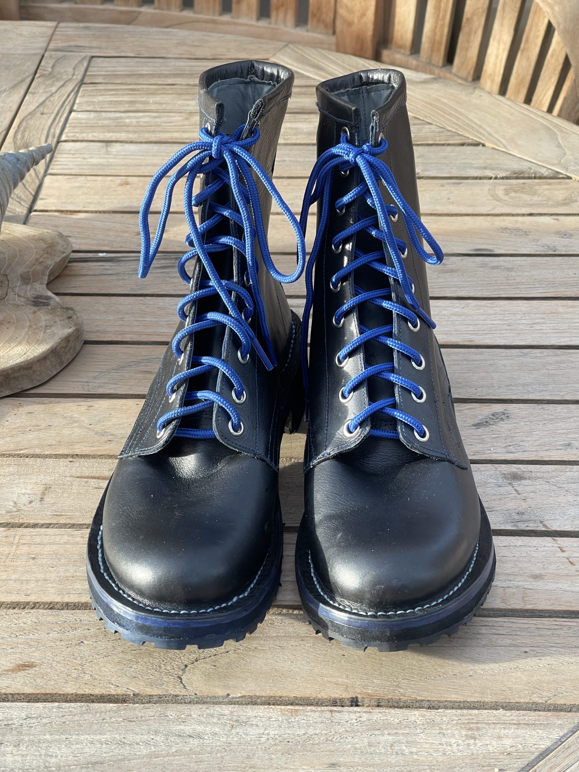 Students Susan Dr.Martens boots